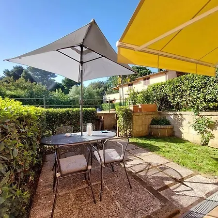 Il Plumbago Con Piscina * Casale Marittimo