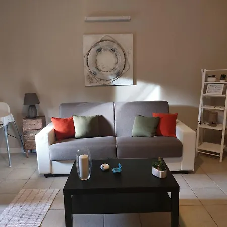 Il Plumbago Con Piscina Casale Marittimo