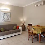 Il Plumbago Con Piscina Apartmán