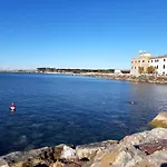 Il Plumbago Con Piscina